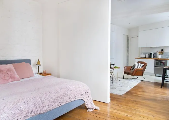 Le Plaisir Du Pantheon Apartment *