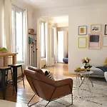 Le Plaisir Du Pantheon Apartamento
